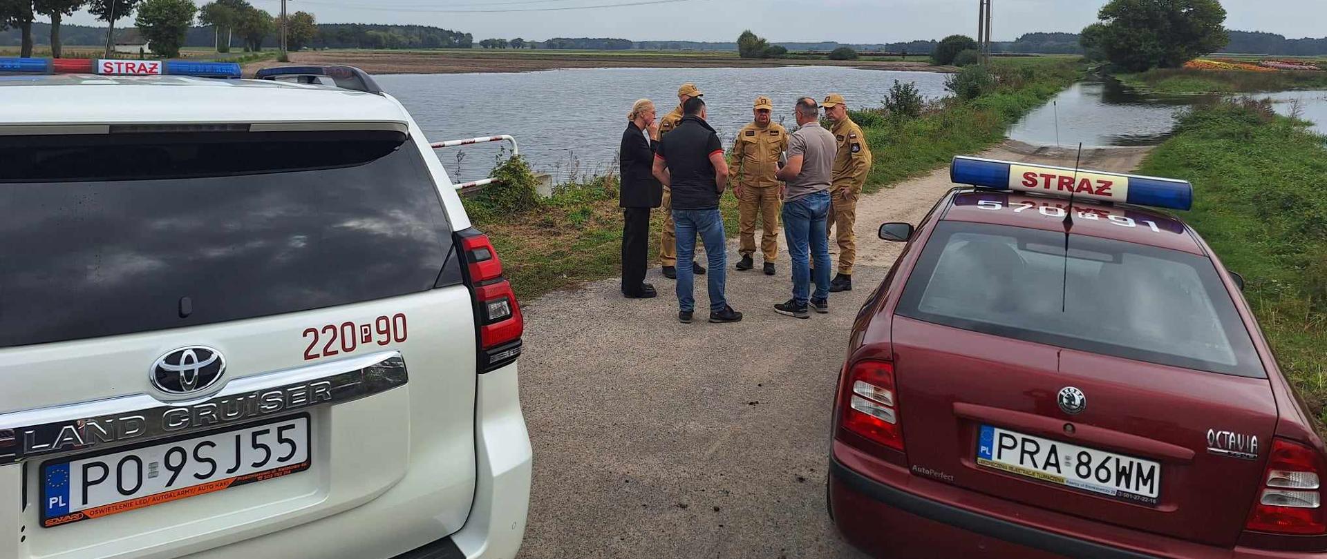 spotkanie na terenach zalewowych służb i instytucji, 