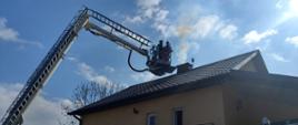Dwa pożary sadzy kominowej w budynkach mieszkalnych – powiat kazimierski