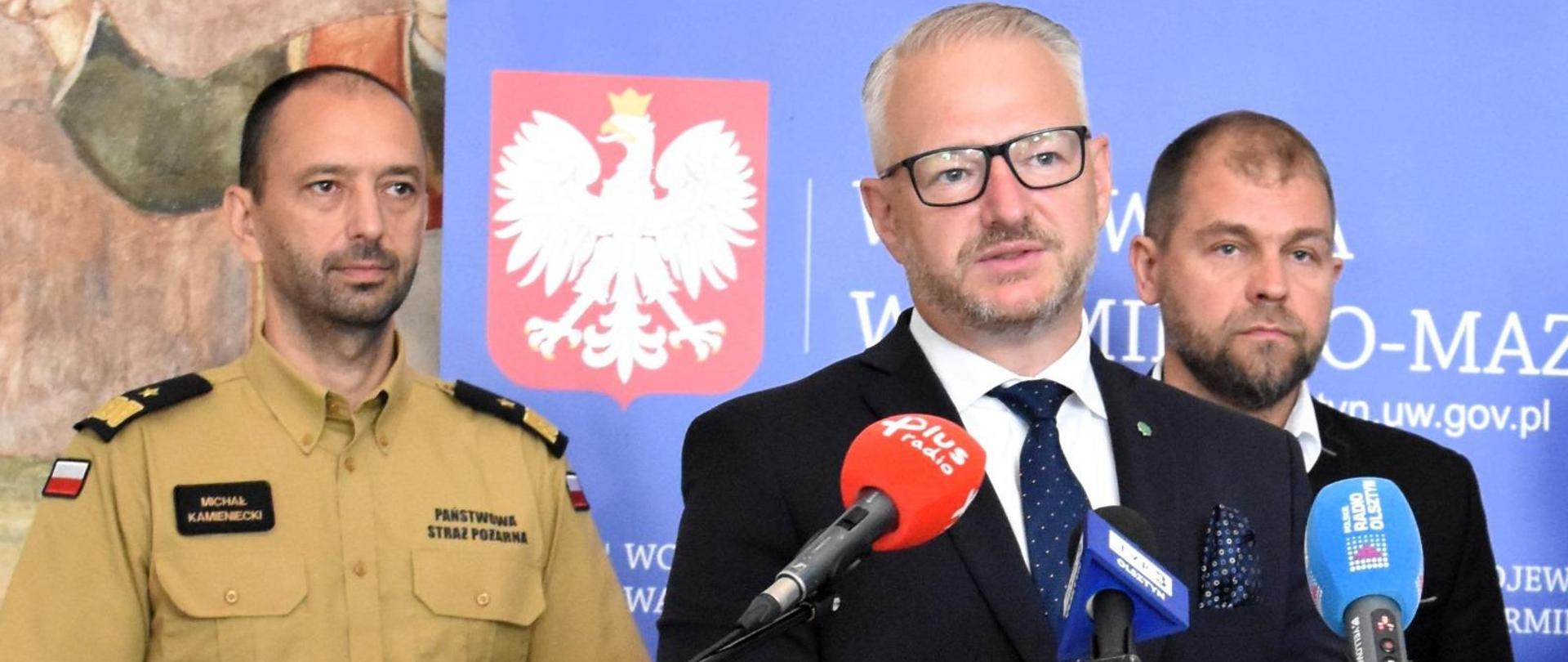 Wojewoda Radosław Król, Warmińsko-Mazurski Komendant Wojewódzki PSP nadbryg. Michał Kamieniecki, Prezes MOPR Jarosław Sroka 