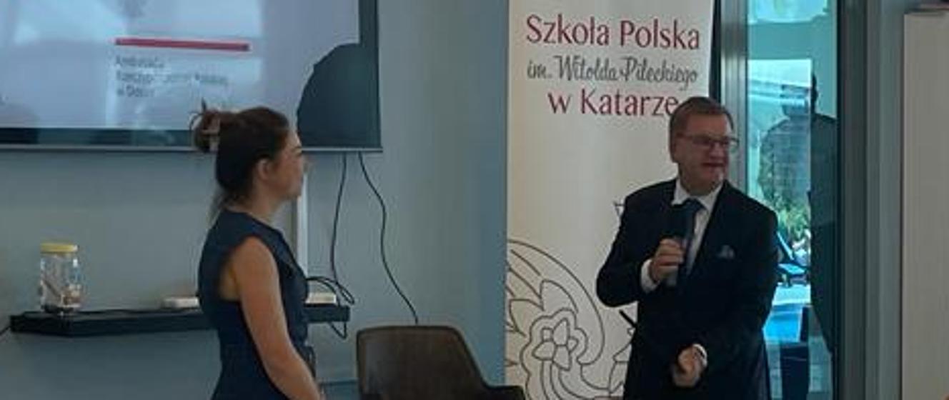 Tytuł Przyjaciela Szkoły Dla Ambasady. - Polska W Katarze - Portal Gov.pl