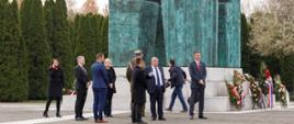Veleposlanstvo Republike Poljske odaje počast žrtvama Vukovara