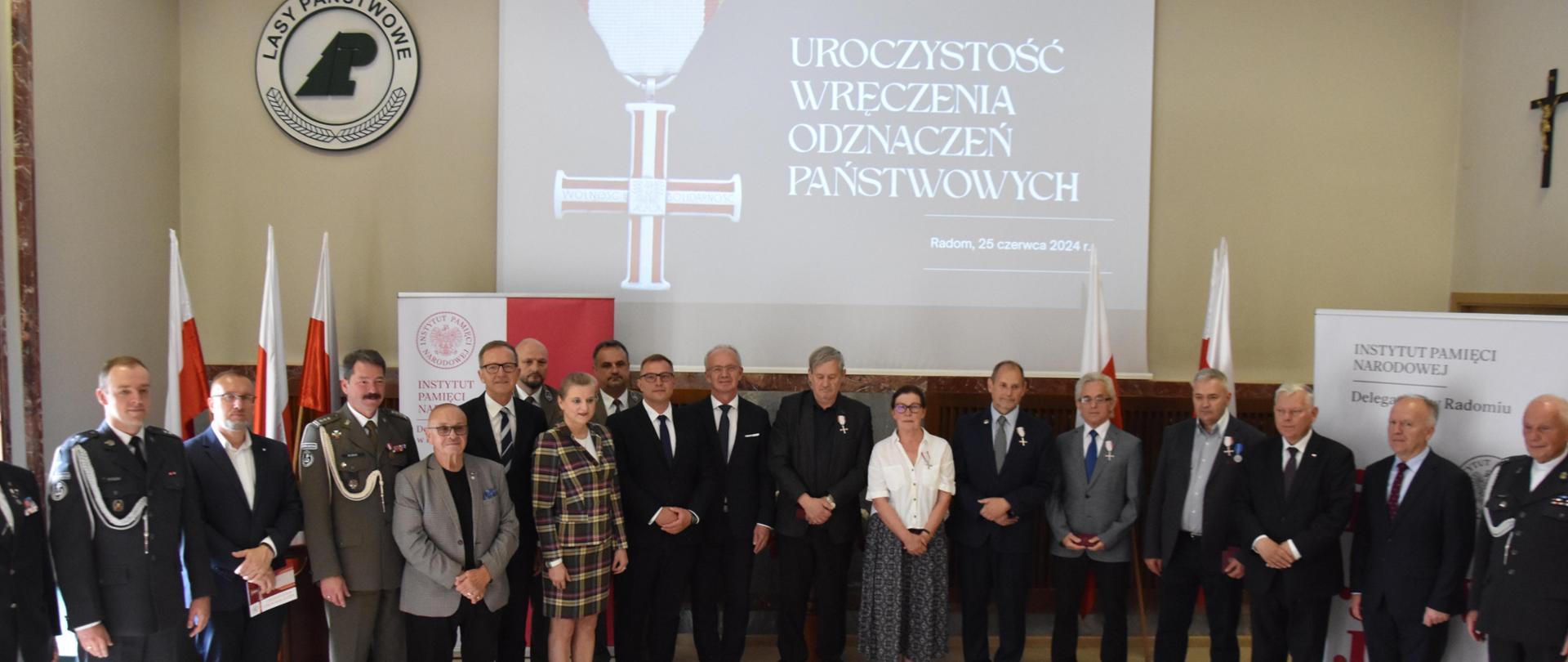 Wręczenie Krzyży Wolności i Solidarności działaczom opozycji demokratycznej w Radomiu