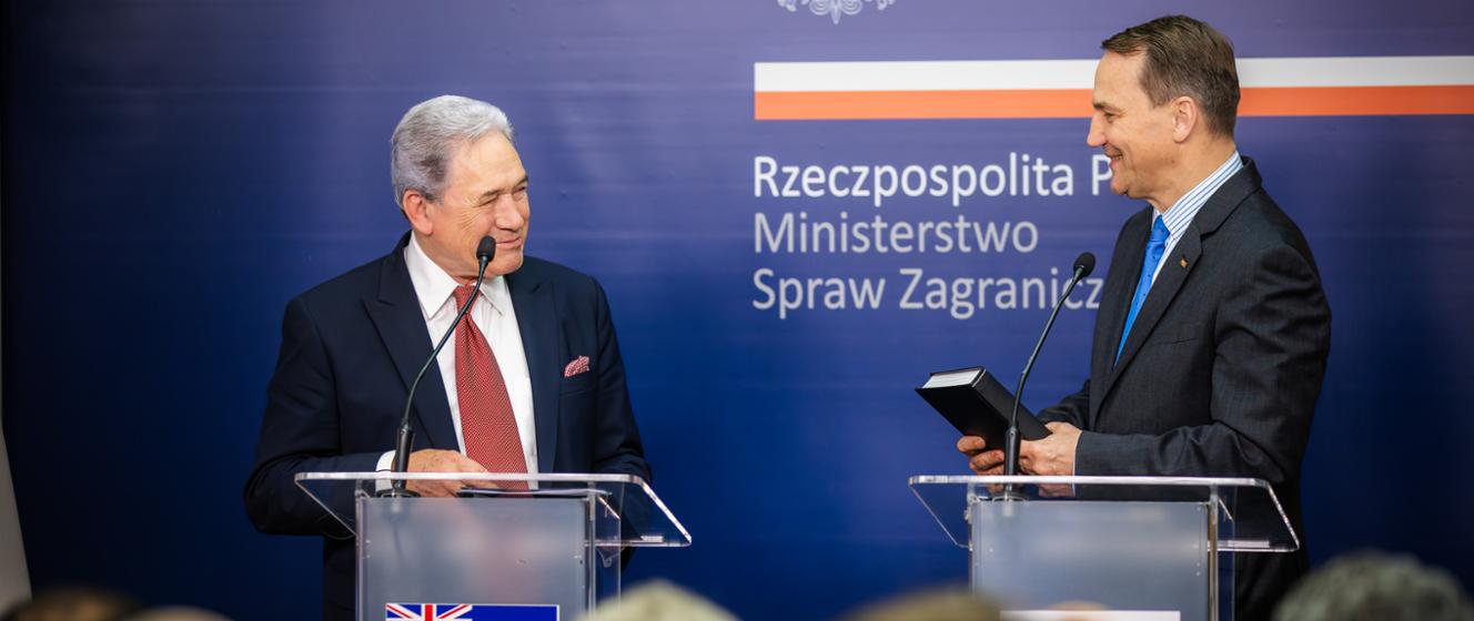 Minister Rados Aw Sikorski Spotka Si Z Ministrem Spraw Zagranicznych