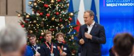 Premier Donald Tusk podczas spotkania z Laureatami Międzynarodowych Olimpiad Naukowych