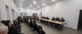 Zdjęcie przedstawia zebranie sprawodawcze w remizie OSP