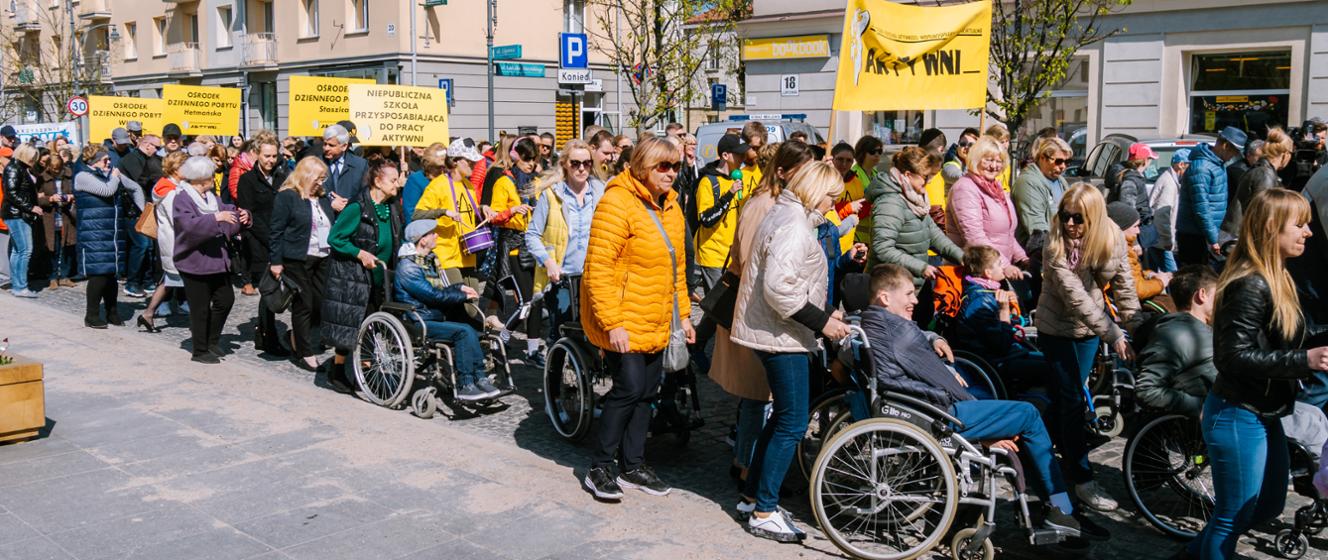 XX Marsz Godności Osób Niepełnosprawnych Podlaski Urząd Wojewódzki w