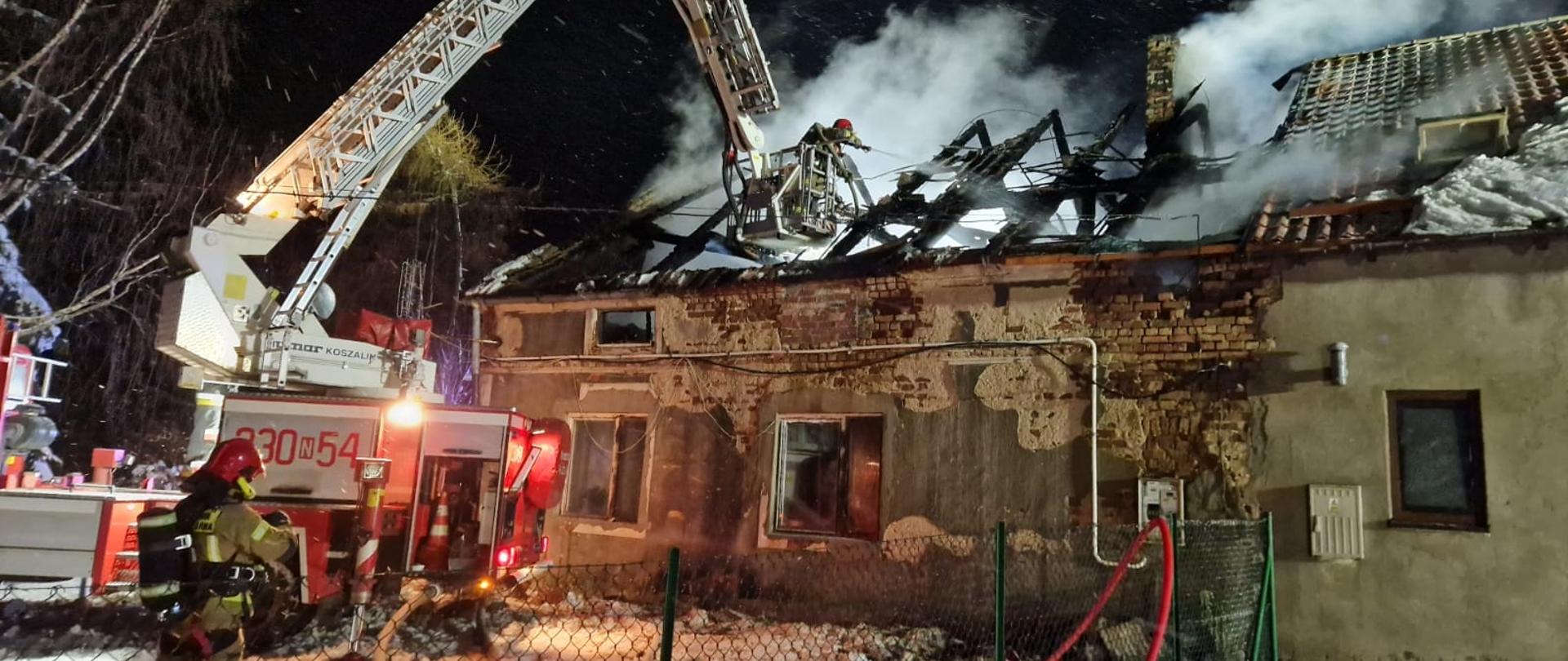 Pożar budynku mieszkalnego we Frączkach, gmina Dywity – 07.12.2023 r.