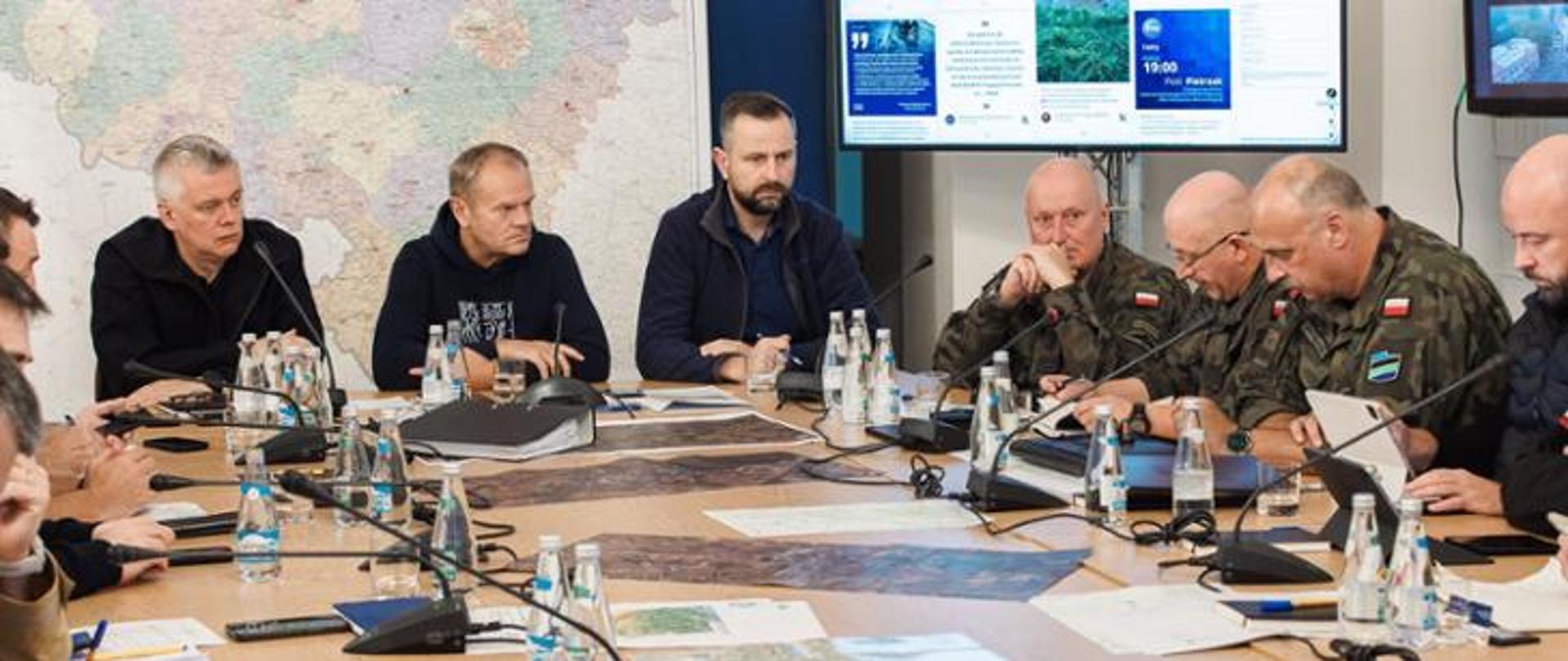 Prime Minister Donald Tusk during a meeting of the crisis staff