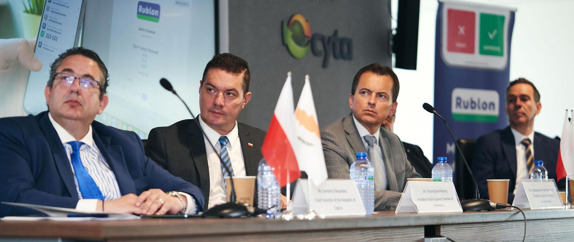 From the left: Chief Scientist of Cyprus, President of the Polish-Cypriot Chamber of Commerce, Ambassador of the Republic of Poland in Cyprus, Deputy Minister for Research, Innovation and Digital Policy of Cyprus