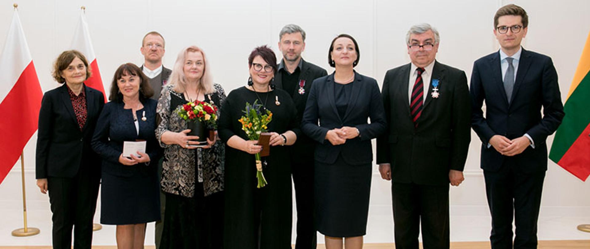 Wiceminister kultury Magdalena Gawin odznaczyła litewskich działaczy kultury, Fot. Roman Niedźwiecki