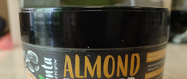 Opakowanie Almond Butter z przodu