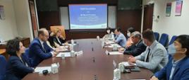 Wizyta Ministra Marcina Przydacza w Singapurze - spotkanie z przedstawicielami think-tanku RSIS