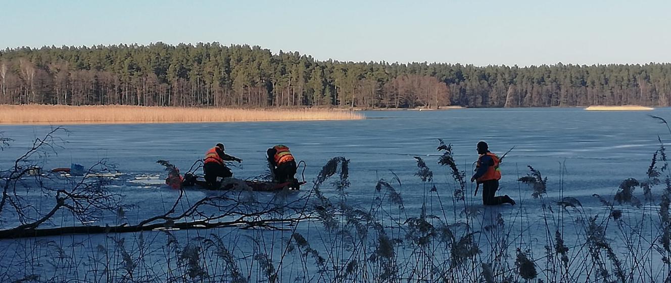 Akcja ratownicza na jeziorze Białym Komenda Powiatowa Państwowej