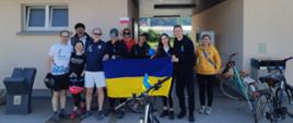 Uczestnicy rajdu rowerowego przez Słowenię pod hasłem #CyclingForUkraine z okazji Światowego Dnia Roweru