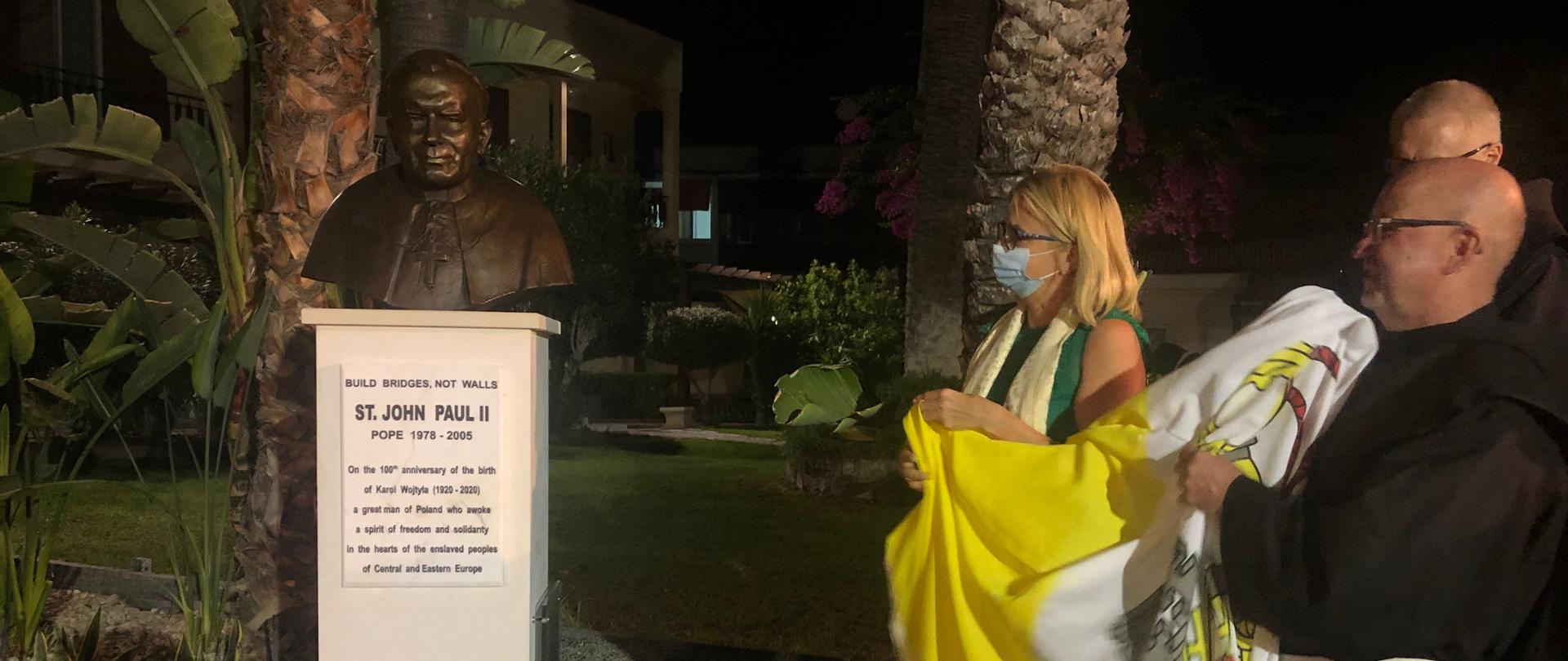 Unveiling of the bust of St John Paul II.