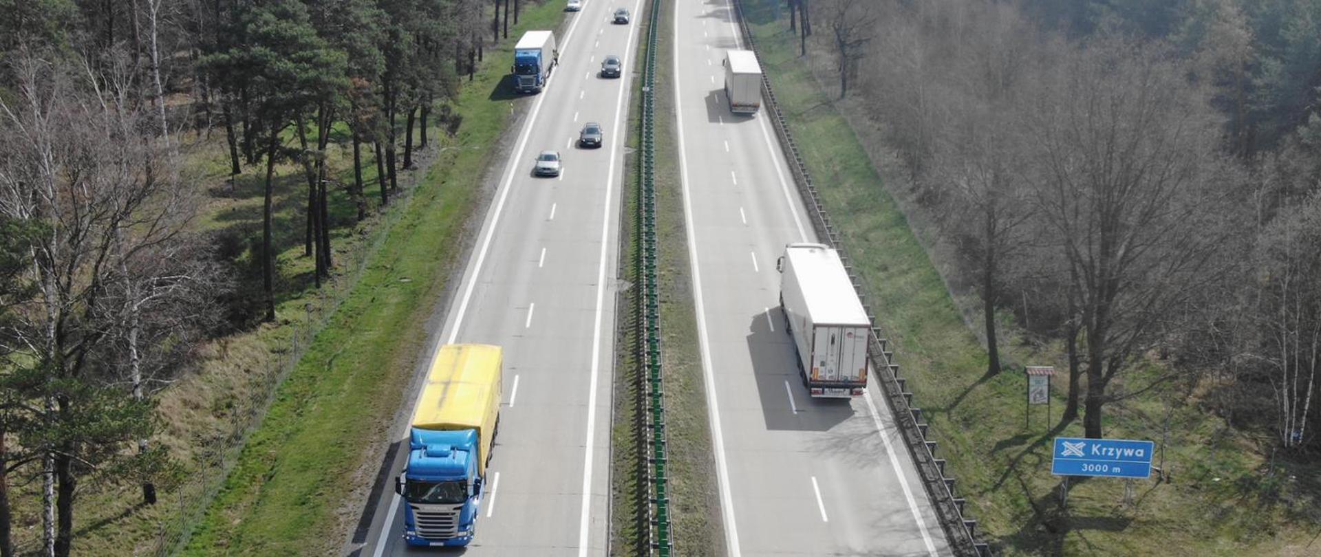 Na zdjęciu widać autostradę A4 na odcinki pomiędzy Krzyżową a Krzywą na Dolnym Śląsku