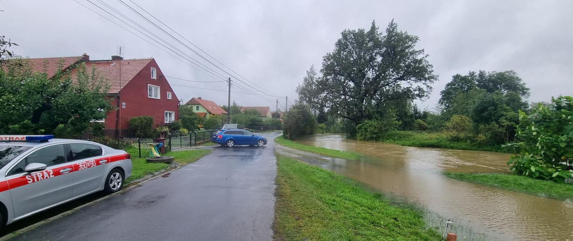  Podsumowanie działań straży pożarnej na Dolnym Śląsku w związku z burzami i silnymi wiatrami 