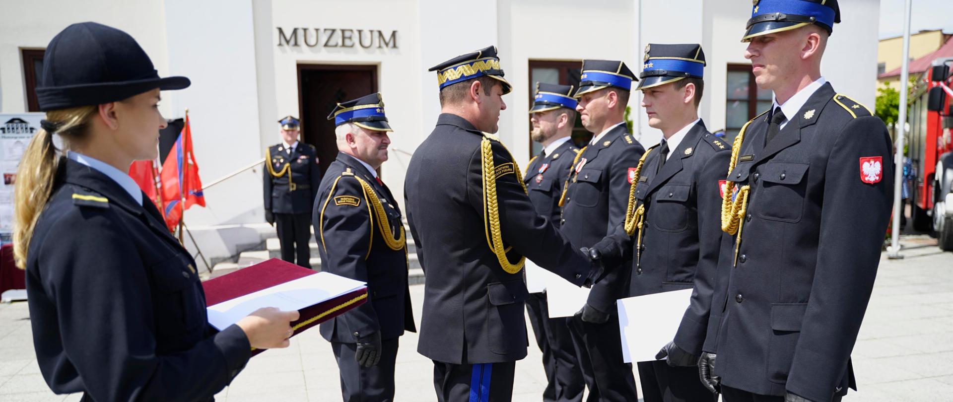 Powiatowe Obchody dnia Strażaka w Przasnyszu