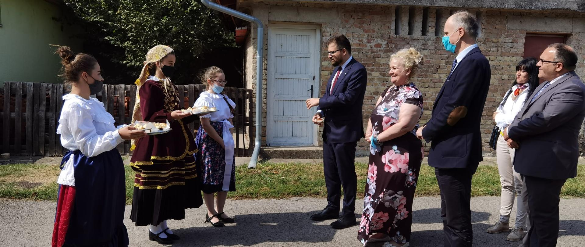 Ambasador RP w Serbii Rafał Perl i konsul RP w Serbii Paweł Sokołowski odwiedzili Ostojićevo