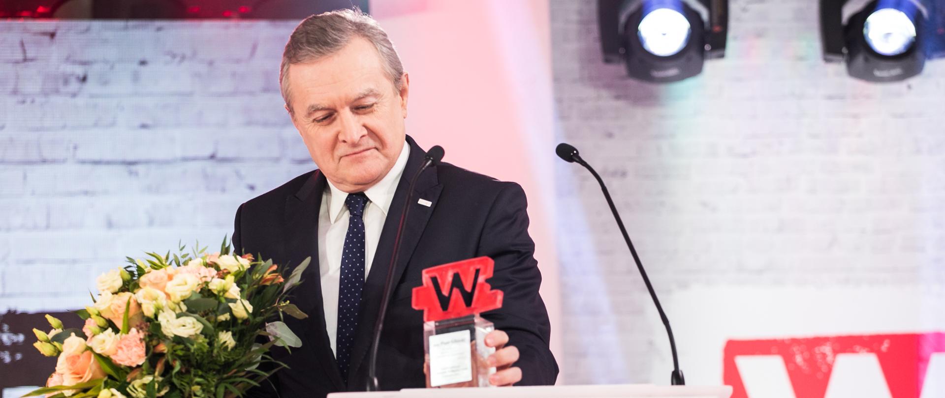 Wicepremier prof. Piotr Gliński odbiera nagrodę Człowieka Wolności fot. Danuta Matloch