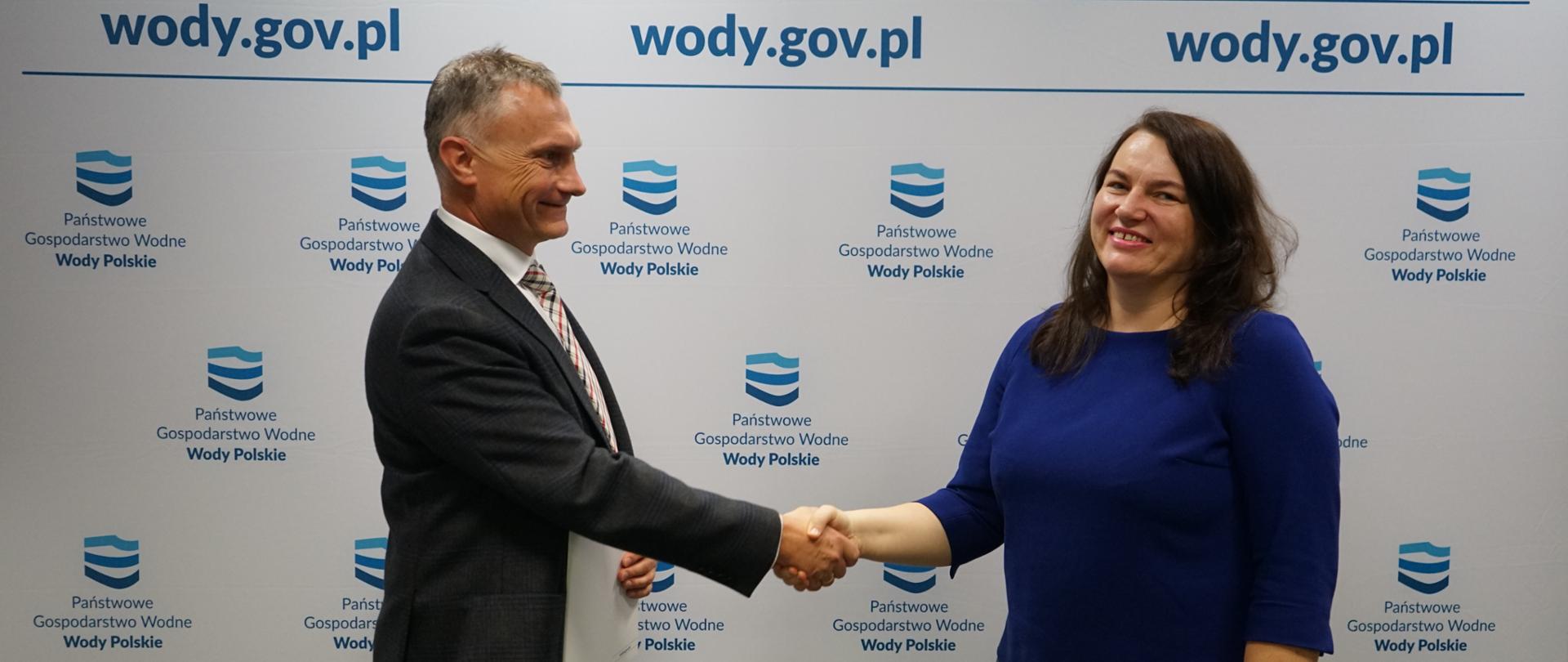 Z-ca Prezesa Wód Polskich Magdalena Żmuda oraz Dyrektor RZGW w Poznaniu Michał Wierzbicki, fot. Wody Polskie