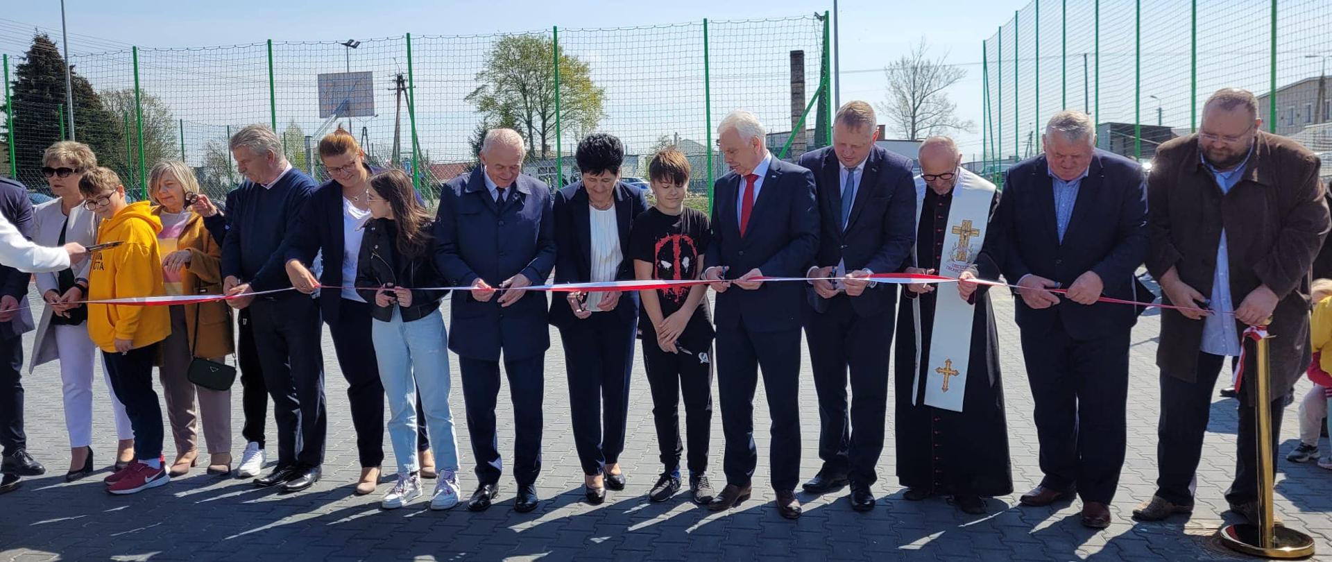 Gmina Sterdyń: oddanie do użytku infrastruktury sportowej