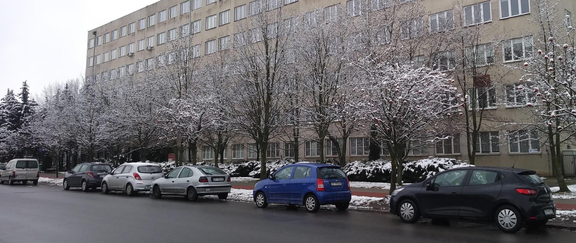 Budynek Urzędu Skarbowego w Piotrkowie Trybunalskim