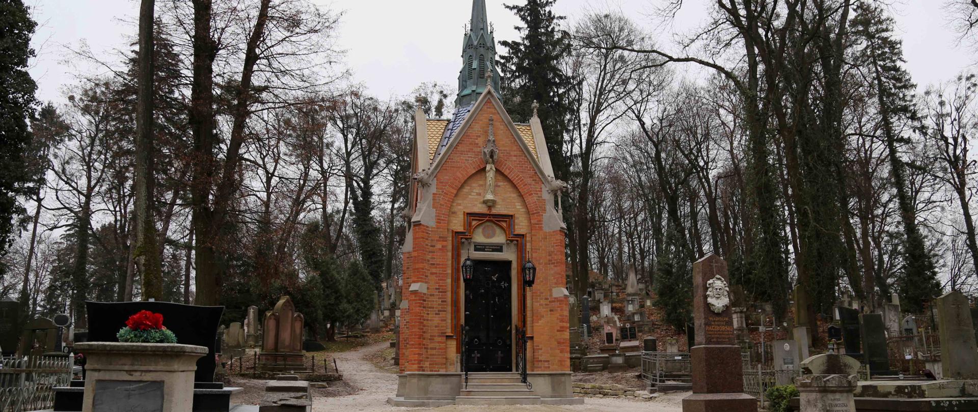 Kaplica Krzyżanowskich na lwowskim Łyczakowie odzyskała dawny blask 