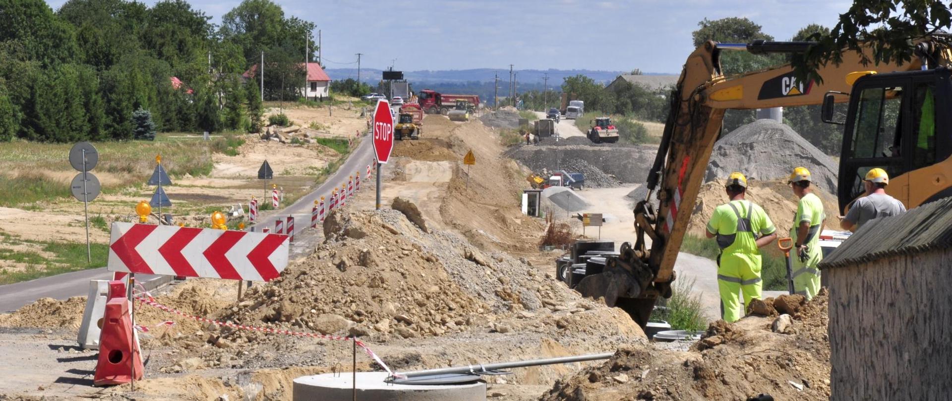 Rozbudowa DK74 na odcinku Gorajec - Szczebrzeszyn. Fot. Łukasz Minkiewicz/GDDKiA Lublin