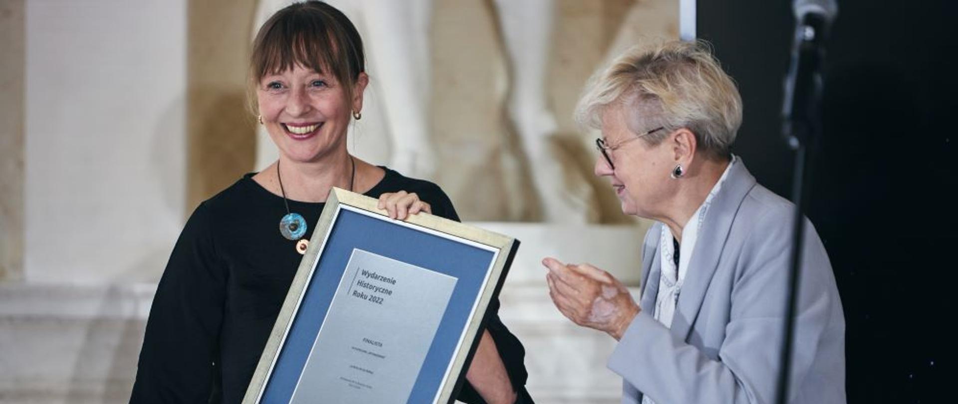 Aleksandra Piątkowska, Embajadora de Polonia en Argentina, recibió el premio del Museo de Historia de Polonia.