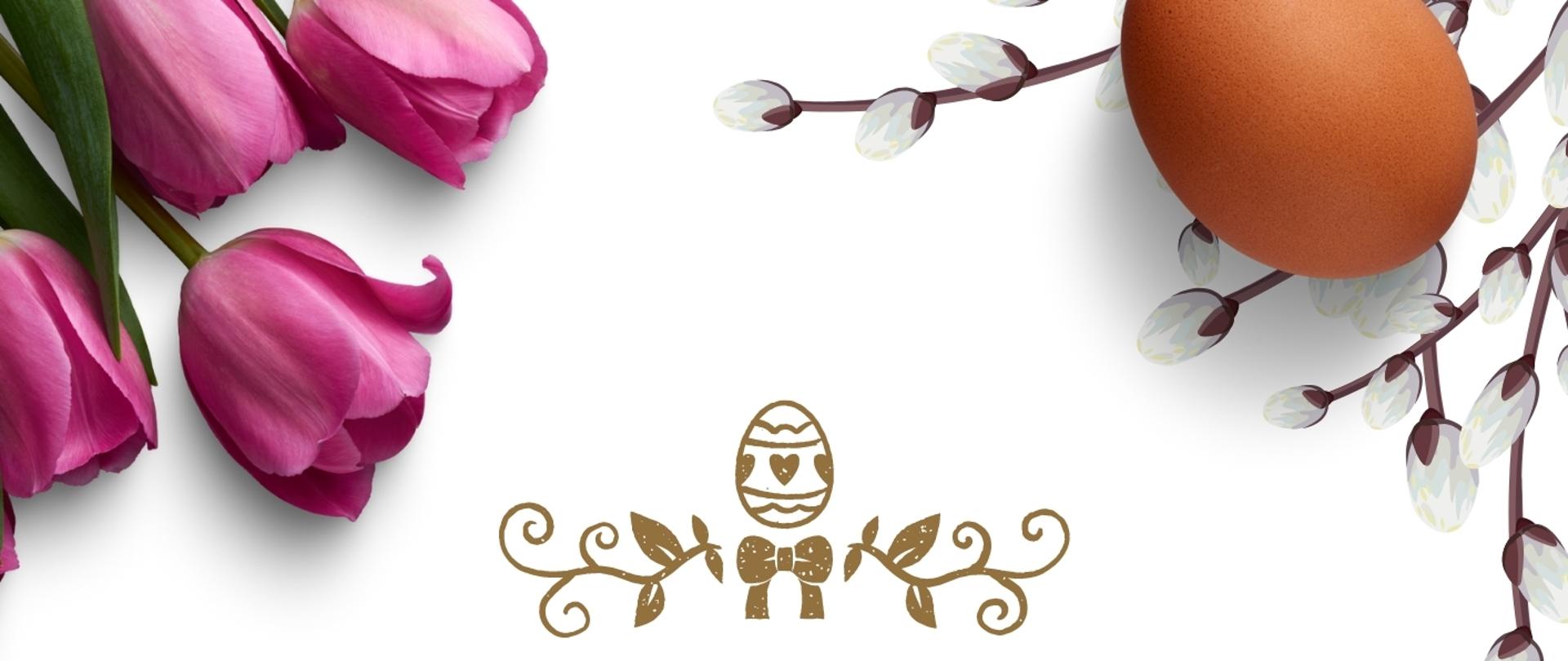 na białym tle plakatu od góry i od dołu kwiaty oraz jajka wielkanocne, po środku życzenia wielkanocne od dyrektora szkoły