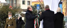 Odsłonięcie pomnika rotmistrza Witolda Pileckiego w Balatonboglár (25 stycznia 2022)
