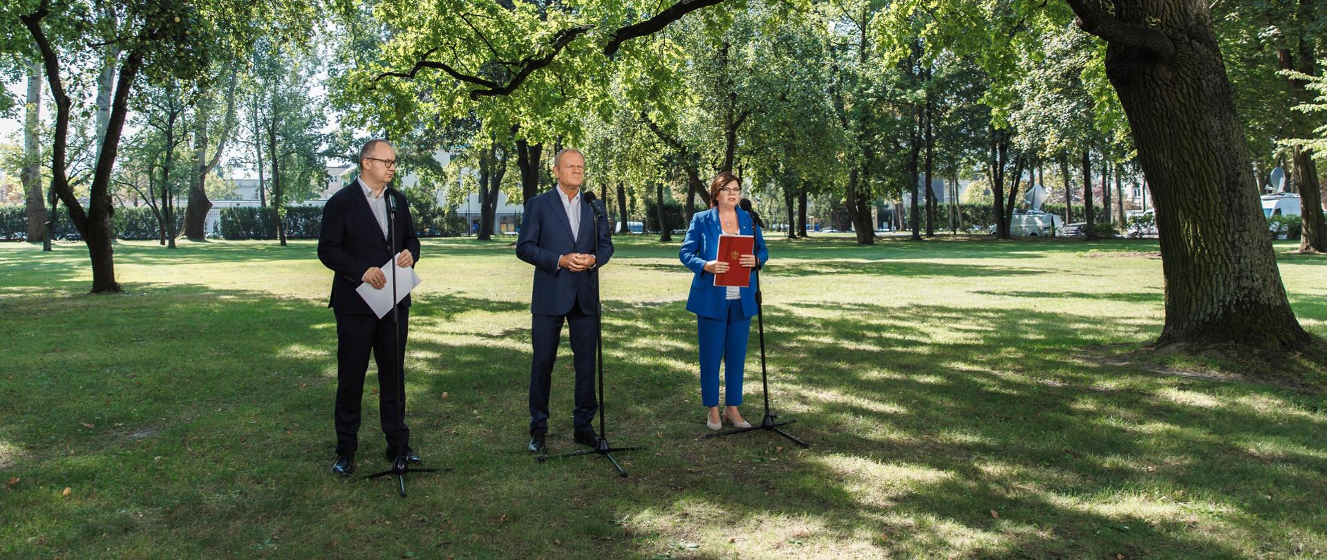 Prime Minister Donald Tusk, Minister of Health Izabela Leszczyna, Minister of Justice Adam Bodnar during a press conference at the KPRM.