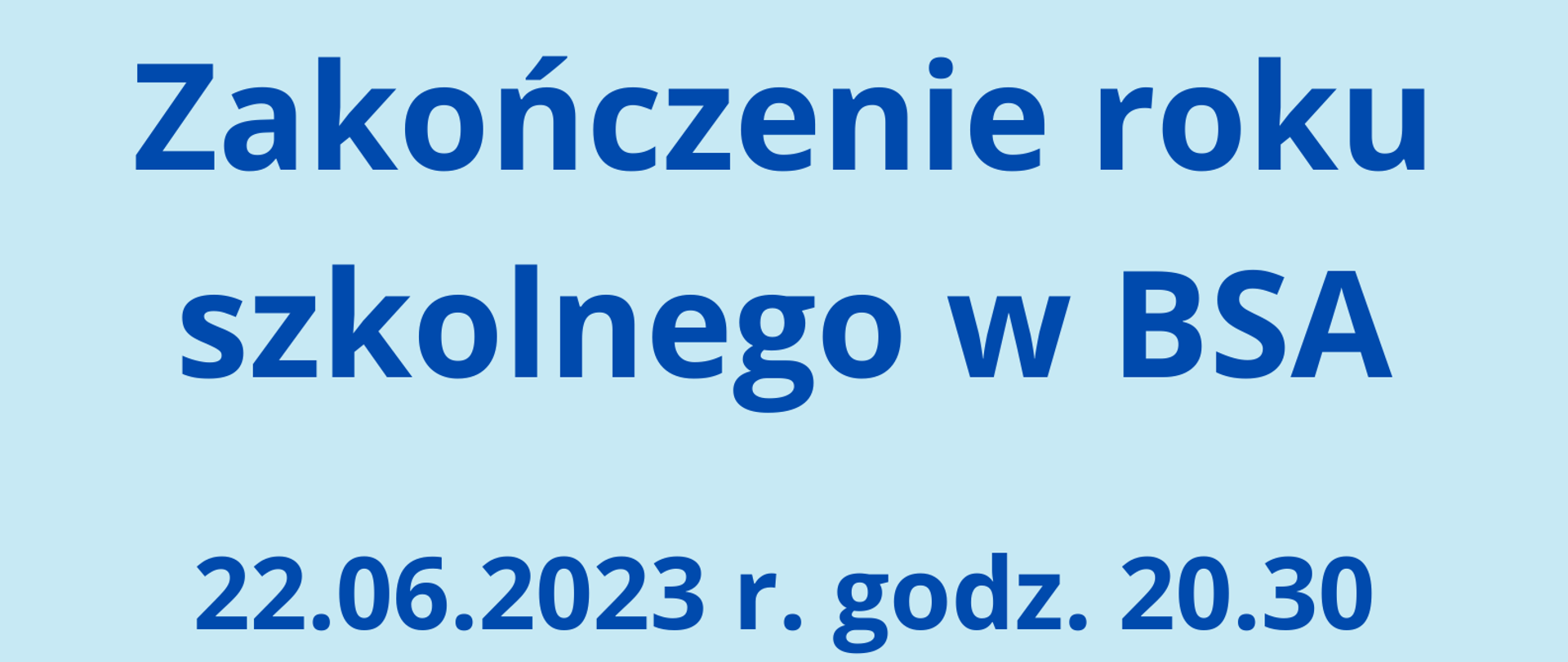 Plakat informacyjny o zakończeniu roku: błękitne tło, granatowy napis z nazwą spotkania, datą i godziną, ikonografika przedstawiająca kolorową piłkę i parasolkę plażową, słońce wychodzące zza chmurki. Pomarańczowo - niebieski napis Happy Holidays.