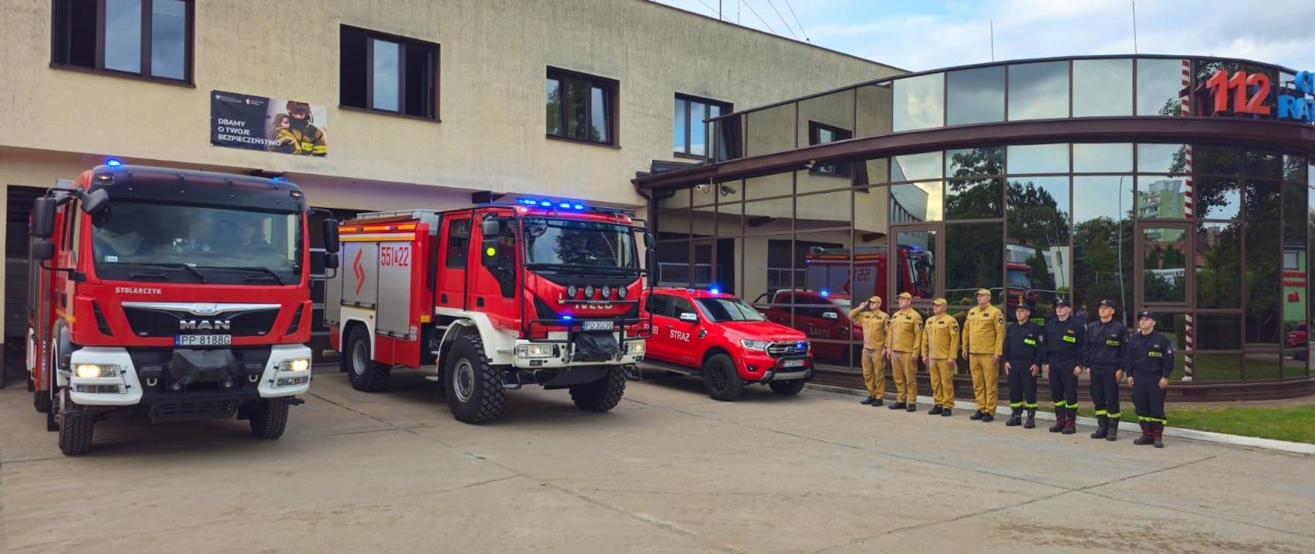 Oddali hołd zmarłym kolegom strażakom....