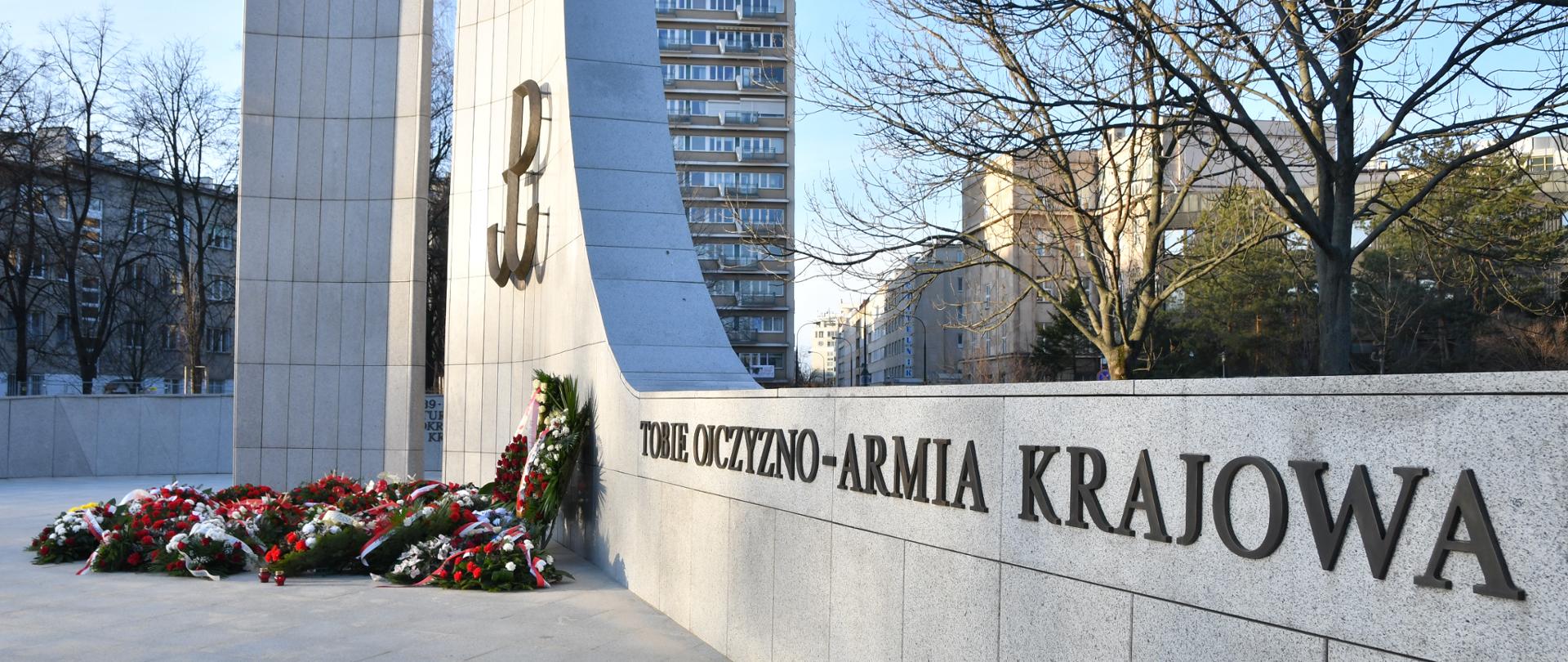 Pomnik Armii Krajowej. Warszawa