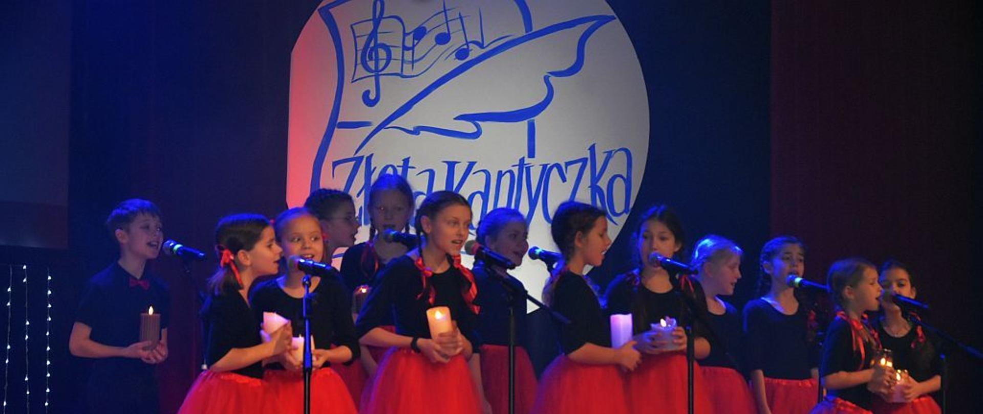 Zespół Bemolki w czasie Koncert Laureatów "Złotej Kantyczki" w Jaworznie