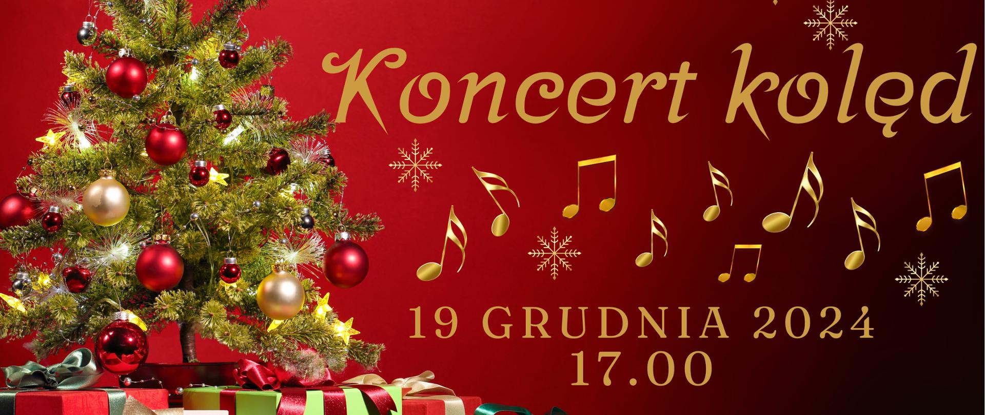 Plakat zapowiada **„Koncert kolęd”**, organizowany przez Dyrekcję Państwowej Szkoły Muzycznej I st. nr 2 w Kędzierzynie-Koźlu. Wydarzenie odbędzie się **19 grudnia 2024 roku o godzinie 17:00** w **Sali Koncertowej Szkoły**.
Na plakacie widoczna jest świąteczna kompozycja z centralnie umieszczoną, udekorowaną choinką, otoczoną kolorowymi prezentami z wstążkami. Tło plakatu jest czerwone, a dominującymi kolorami są złoto, czerwień i zieleń, co podkreśla bożonarodzeniową atmosferę. Wokół choinki i tekstu znajdują się złote nuty oraz śnieżynki, dodające muzycznego i świątecznego charakteru wydarzeniu. Tekst został zapisany elegancką, złotą czcionką, podkreślając uroczysty ton koncertu.