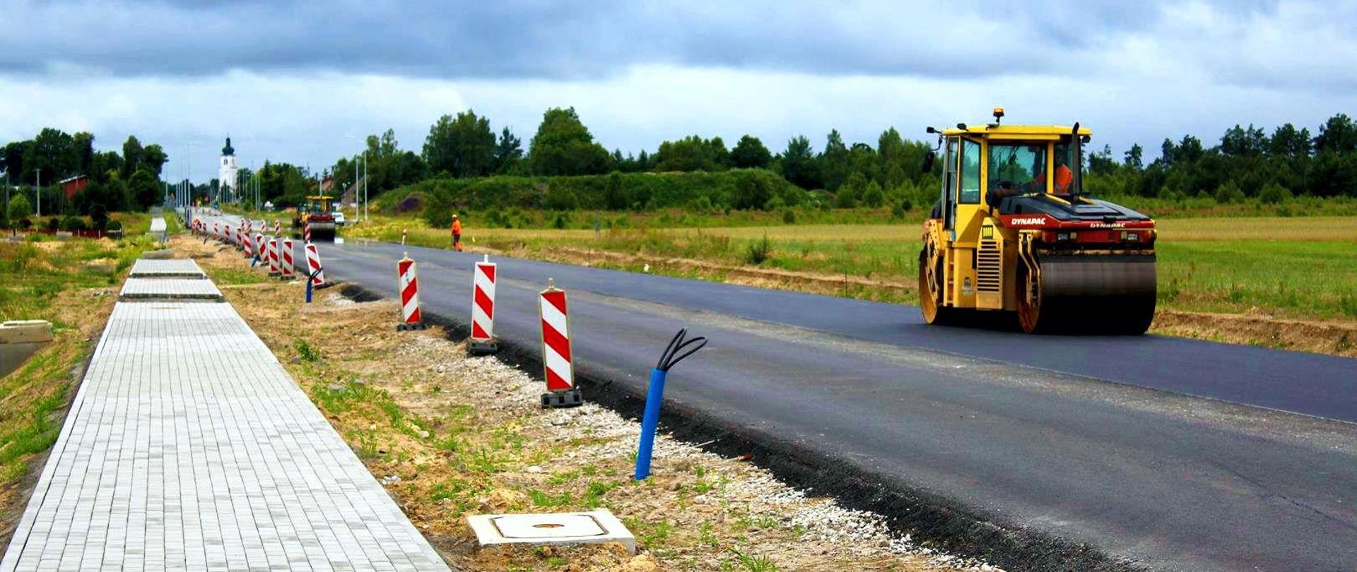 Budowa chodnika i ciągu pieszo-rowerowego wzdłuż DK22 na odcinku Chojnice-Czersk