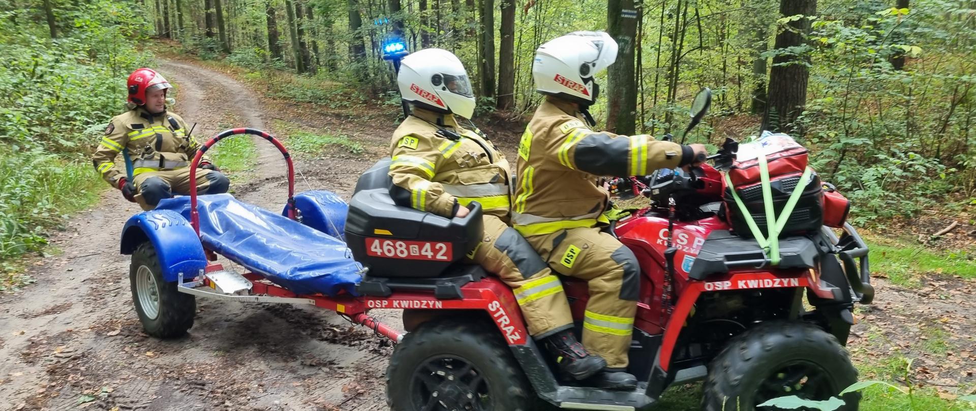 Quad z załogą poszukują osoby poszkodowanej