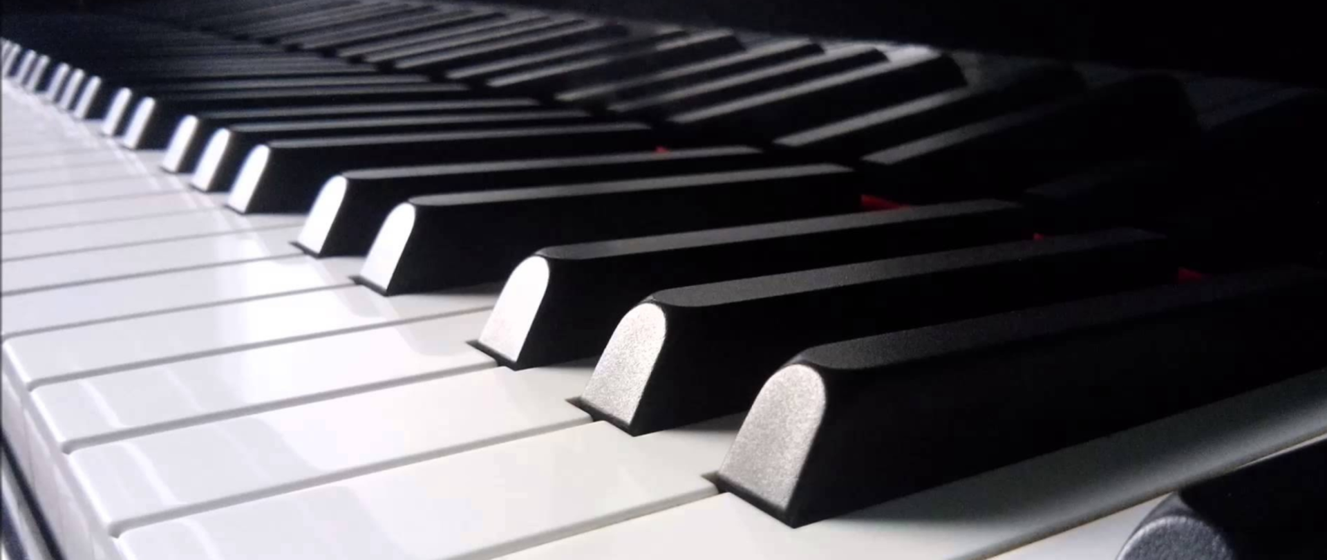 Biało-czarna klawiatura fortepianu
