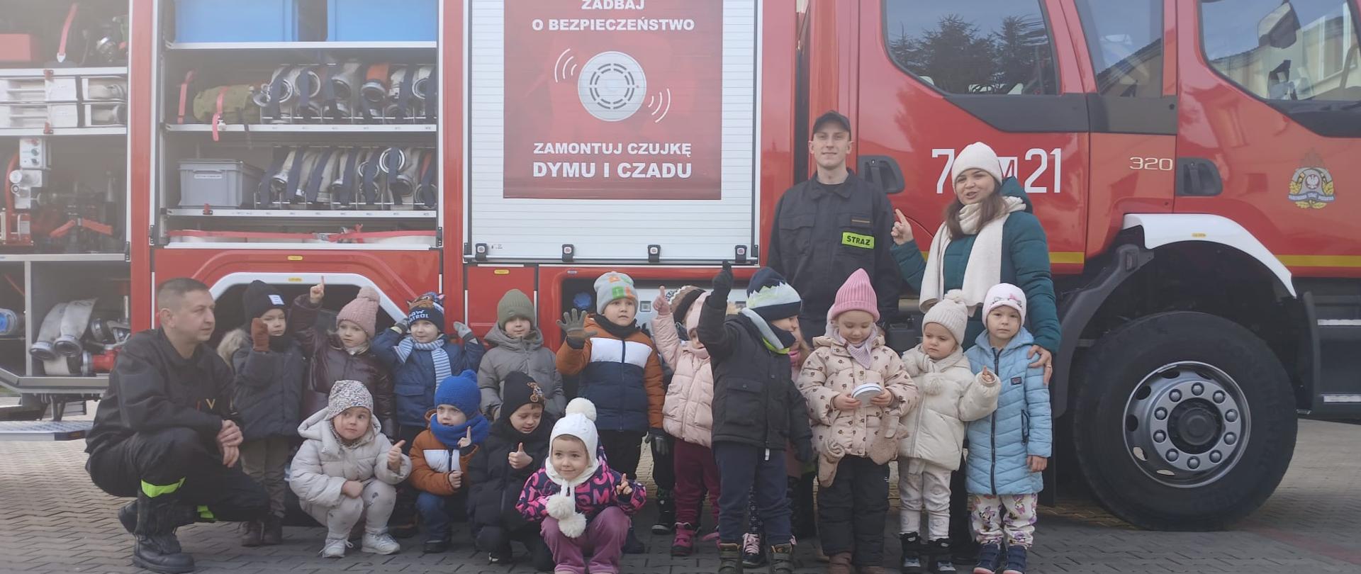 Spotkanie ze strażakami dzieci z oddziału przedszkolnego
przy SP nr 2 w Żurominie
