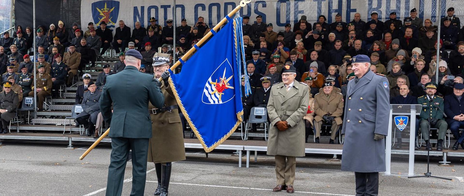 On Thursday, 21 November, a ceremonial handover of duties to the Commander of the Multinational Corps Northeast (MNC NE) was conducted in Szczecin. The event was attended by the head of the Ministry of Defence and soldiers of the Polish Army and allied forces. Lieutenant General Dariusz Parylak assumed the role of commander, the role previously held by General Jürgen-Joachim von Sandrart.