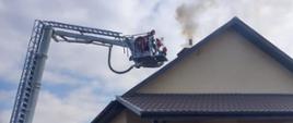 Dwa pożary sadzy kominowej w budynkach mieszkalnych – powiat kazimierski