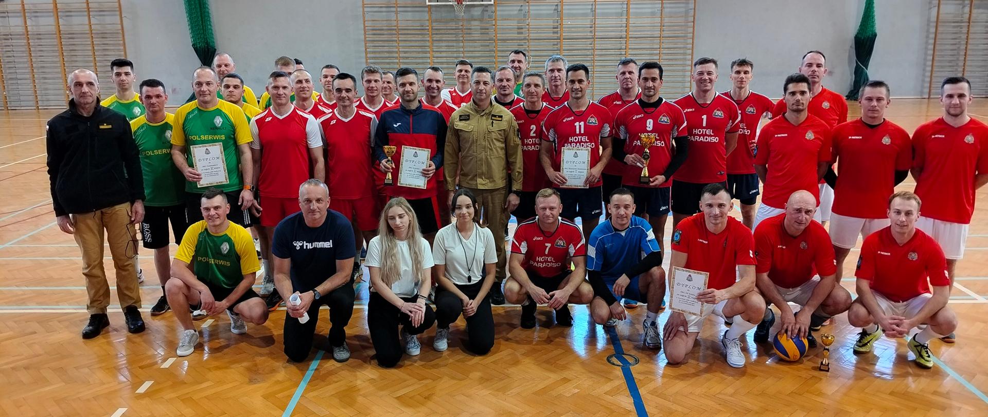 Turniej piłki siatkowej na szczeblu Okręgu IV w Sandomierzu 