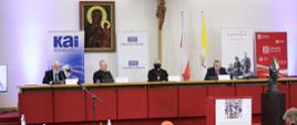 Kościół św. Jana Pawła II – konferencja naukowa w ramach obchodów 100. rocznicy urodzin Karola Wojtyły, fot. Danuta Matloch