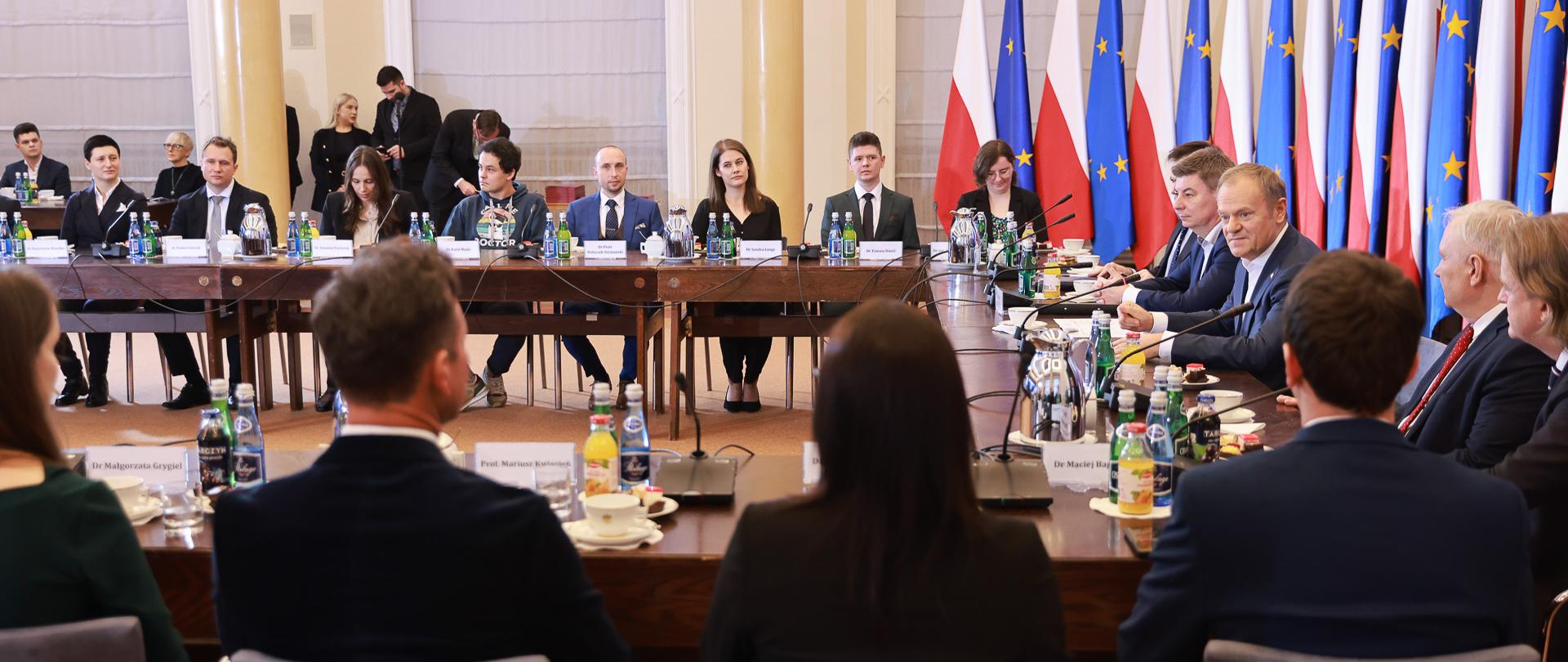 Spotkanie z laureatami nagrody za osiągnięcia naukowe.