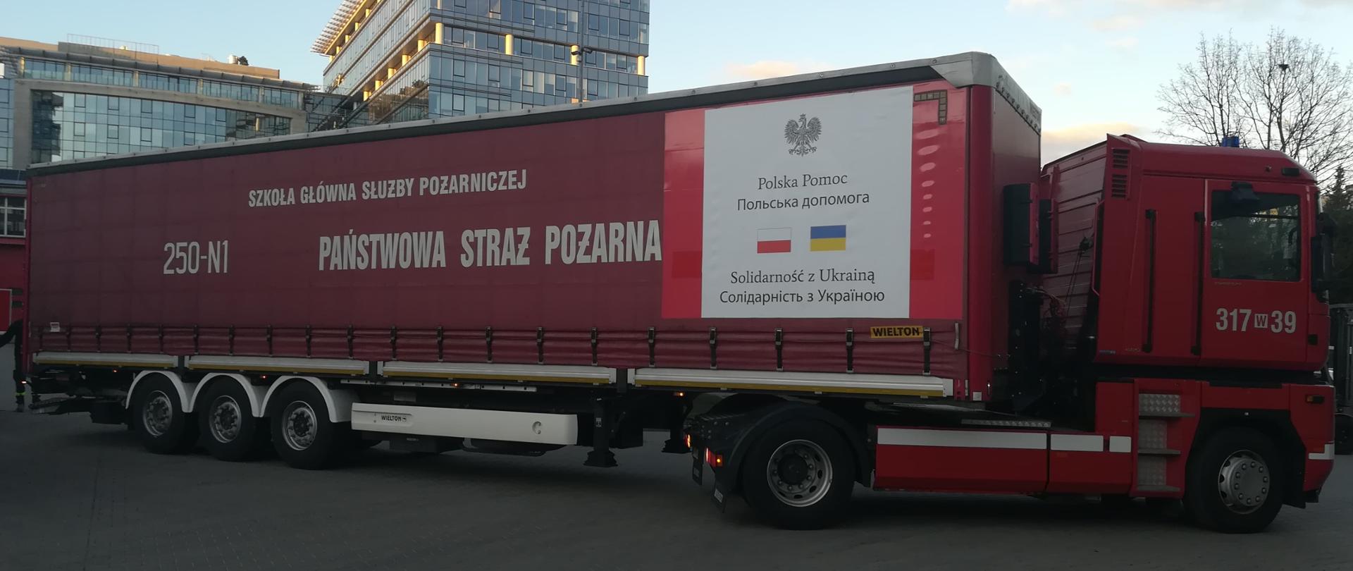 Wyruszyły pierwsze transporty z zebranym sprzętem pożarniczym dla ukraińskich strażaków