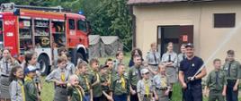 Wizyta strażaków w bazie harcerskiej "KAMIONEK" w Kamiennej Nowej
