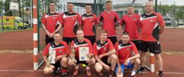 Na zdjęciu znajduje się reprezentacja piłkarska KP PSP w Pińczowie podczas turnieju
pod nazwą „DAJMY DZIECIOM RADOŚĆ 2022”
